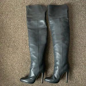 Jimmy Choo Black pebble grain leather Otk size 8.5